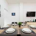 Brand New In 2 Min By The Sea Apartment *