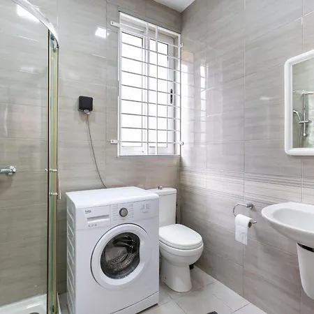 Apartment Brand New In 2 Min By The Sea-hosted By Sweetstay *